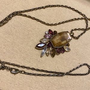Bouquet Rouge Long Pendant